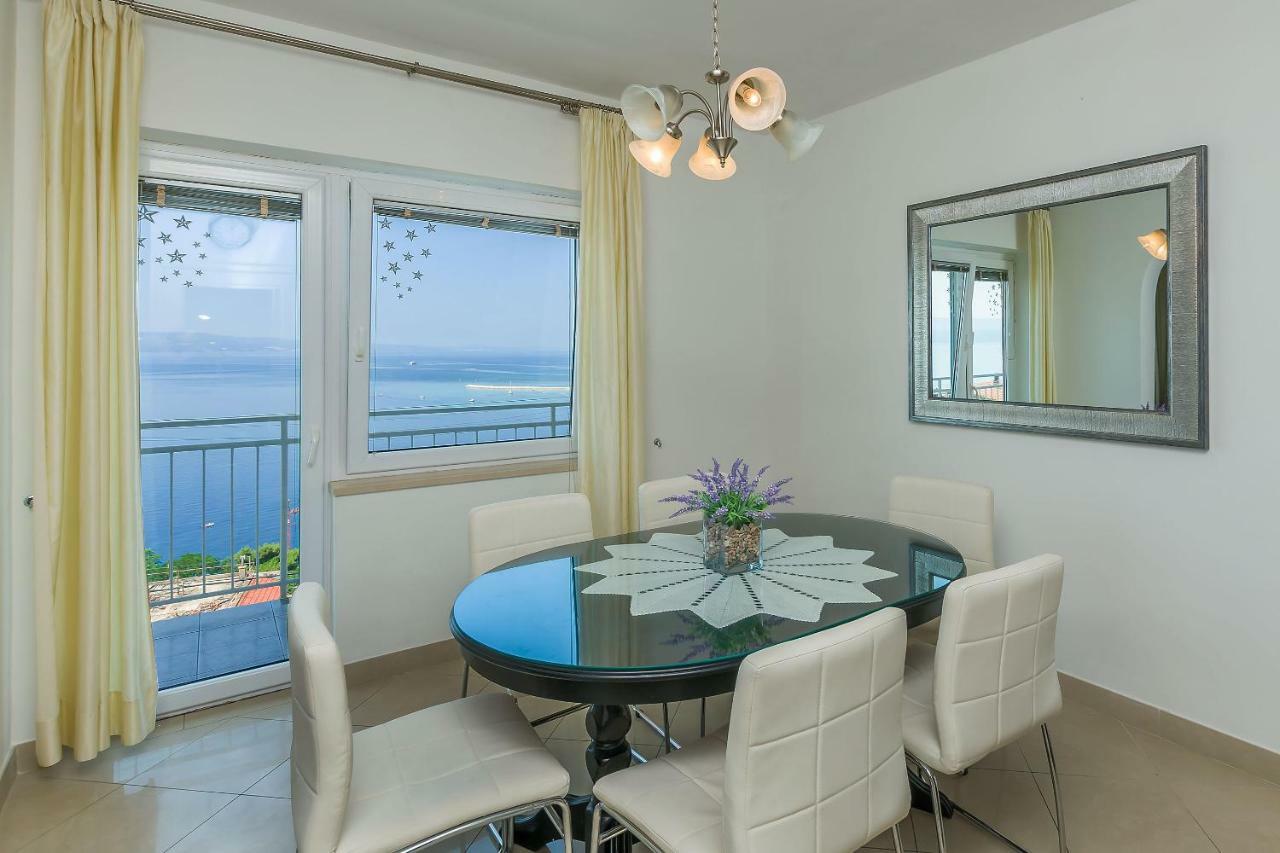 Apartment Marijana Omiš Kültér fotó