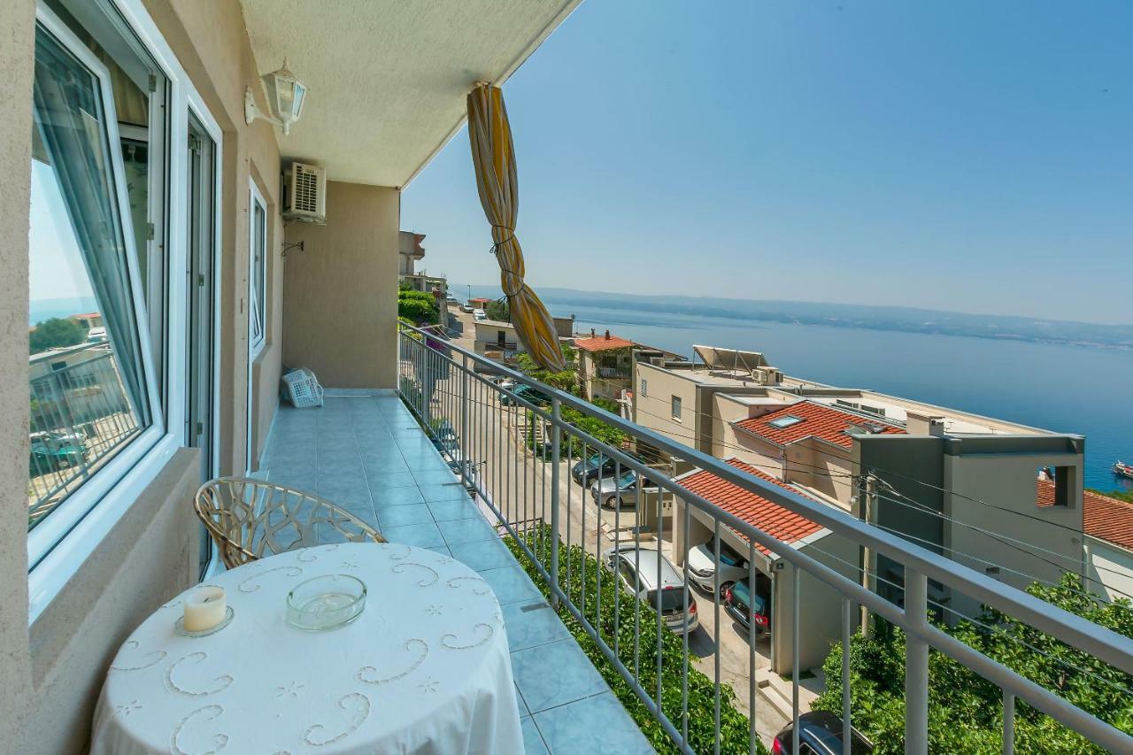 Apartment Marijana Omiš Kültér fotó